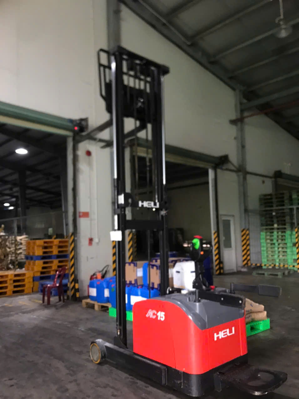 z6303967665118_f666fada171ae74087348c6f81faa3e5