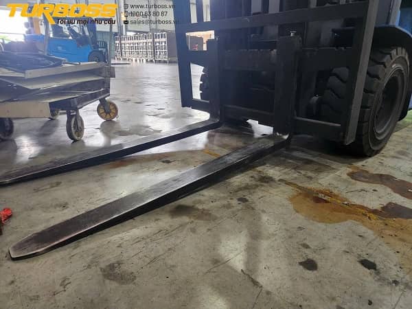 Xe nâng điện công nghiệp tải nặng