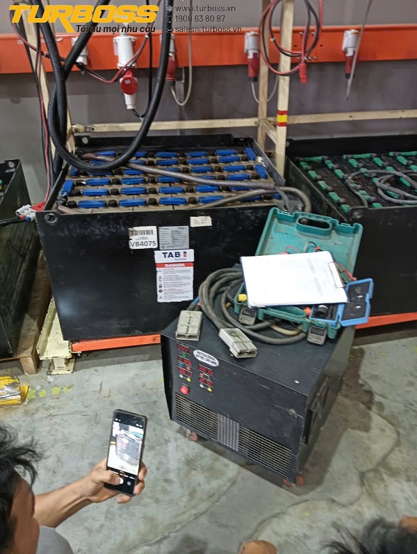 test-tai-binh-dien-xe-nang test-tai-binh-dien-xe-nang